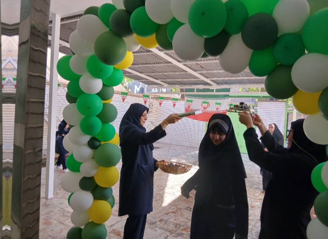 متوسطه اول میهن دخت